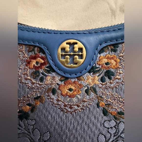 Tory Burch Monogram Brocade Shoulder Bag "Sea Frost” Blue - Picture 5 of 11